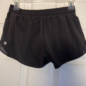 Lululemon woman’s size 6 lined short. Black.